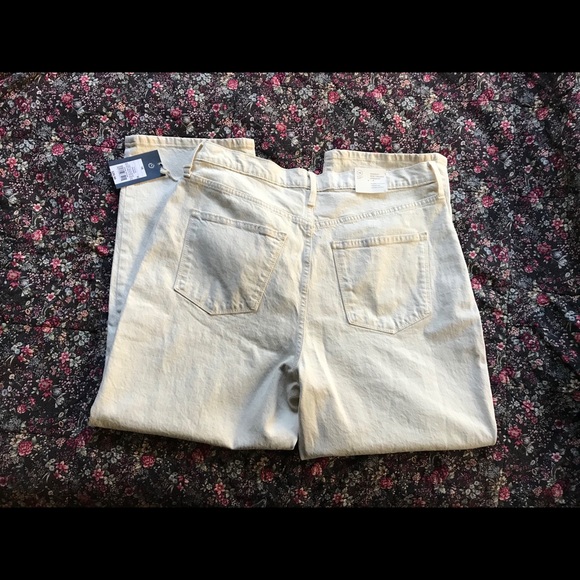 NWT Universal Thread jeans - Picture 2 of 8